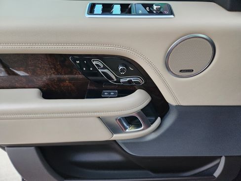 Used 2021 Land Rover Range Rover Westminster Edition image 22