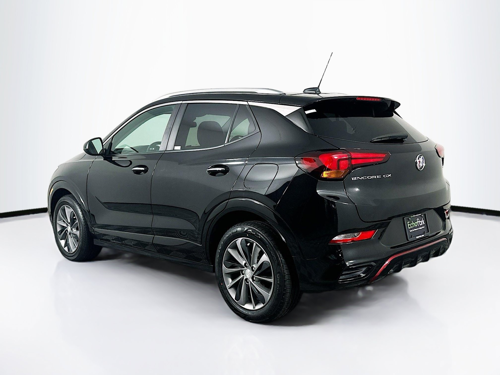 Used 2023 Buick Encore GX Select w/ Sport Touring Package FWD image 5