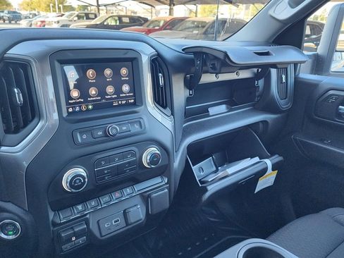 New 2026 GMC Sierra 3500 Pro w/ Convenience Package image 35