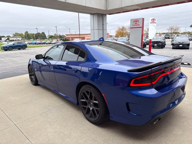 Used 2019 Dodge Charger Scat Pack w/ Technology Group RWD image 8