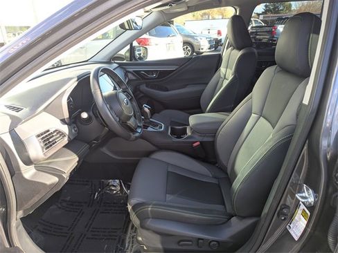 Used 2025 Subaru Outback Onyx Edition image 8