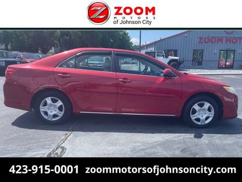 Used 2014 Toyota Camry LE w/ Protection Package FWD image 1