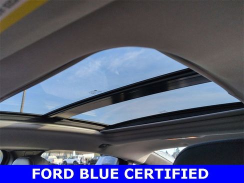 Used 2020 Chevrolet Malibu Premier image 23