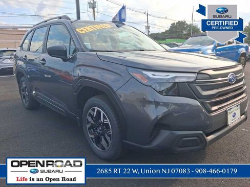 Used 2025 Subaru Forester AWD/4WD image 1