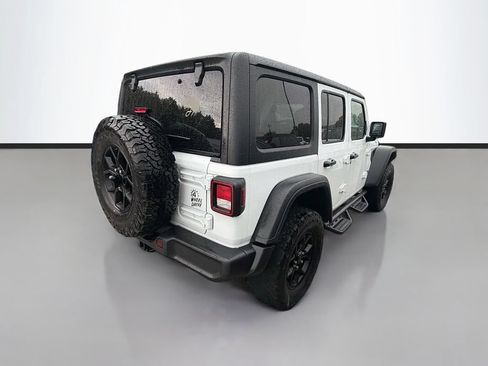 Used 2024 Jeep Wrangler Unlimited AWD/4WD image 8