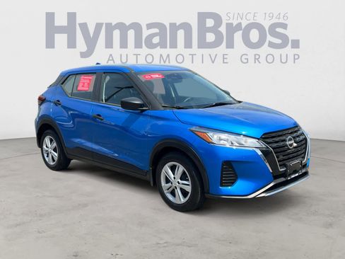 Certified 2024 Nissan Kicks S image 1