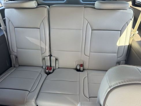 New 2026 GMC Yukon XL Denali w/ Denali Reserve Package AWD/4WD image 24