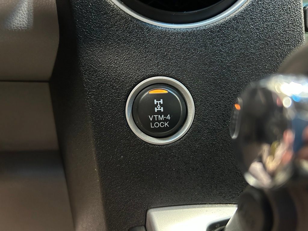 Used 2011 Honda Pilot EX image 17