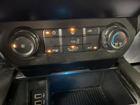 Used 2019 Ford F150 XLT w/ Equipment Group 301A Mid image 20