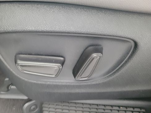 Used 2022 Toyota Sienna LE FWD image 21