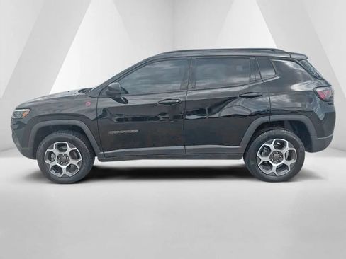 Used 2022 Jeep Compass Trailhawk w/ Trailhawk Elite Group AWD/4WD image 4