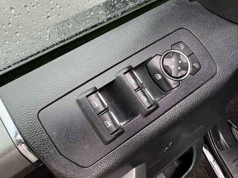 Used 2016 Ford F150 XLT w/ Equipment Group 302A Luxury AWD/4WD image 15