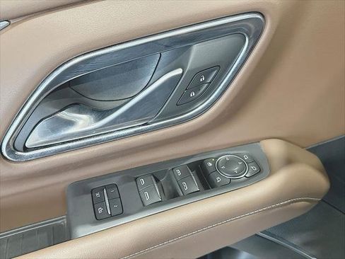 Used 2023 Chevrolet Tahoe High Country w/ Premium Package 2 image 17