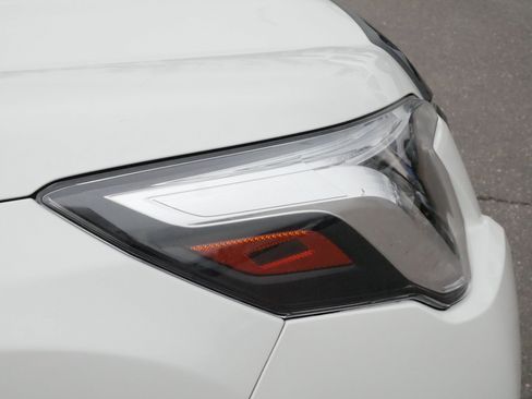 Used 2024 Subaru Forester Sport image 17