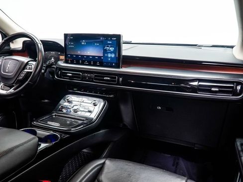 Used 2022 Lincoln Nautilus Reserve w/ Equipment Group 201A AWD/4WD image 19