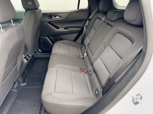 Certified 2026 Chevrolet Equinox LT w/ LPO, Floor Liner Package FWD image 25