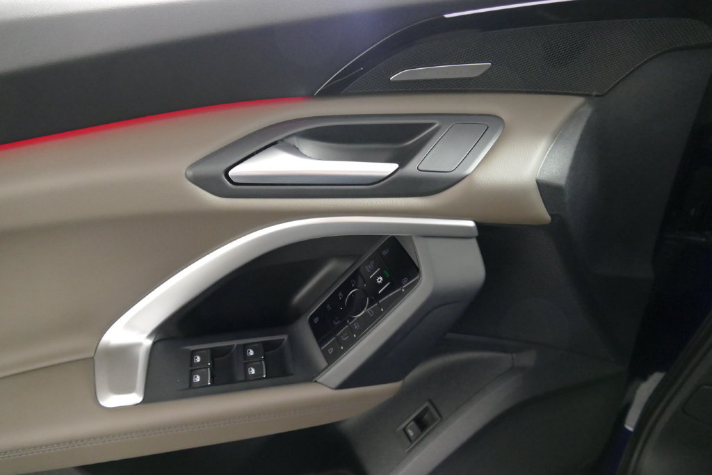 Certified 2025 Audi Q5 Premium Plus AWD/4WD image 13