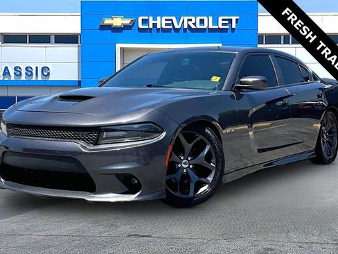 Used 2019 Dodge Charger R/T w/ Driver Confidence Group RWD image 3