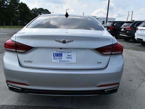 Used 2018 Genesis G80 3.8 w/ Option Group 03 RWD image 7