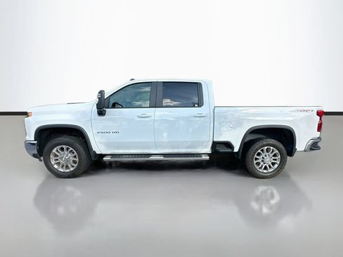 Used 2025 Chevrolet Silverado 2500 LT w/ Convenience Package AWD/4WD image 8