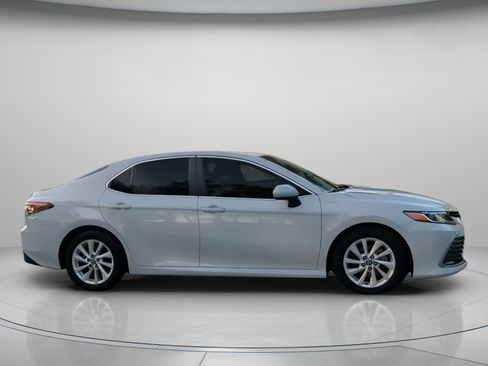 Used 2023 Toyota Camry LE FWD image 33