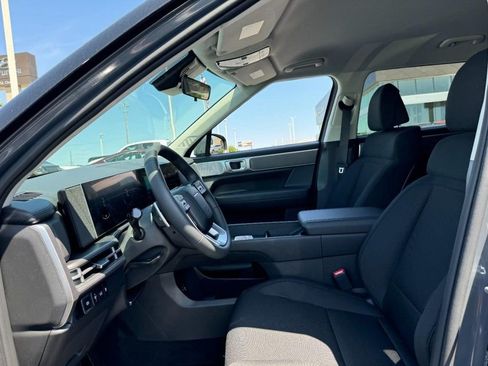 Certified 2025 Hyundai Santa Fe SE AWD/4WD image 13