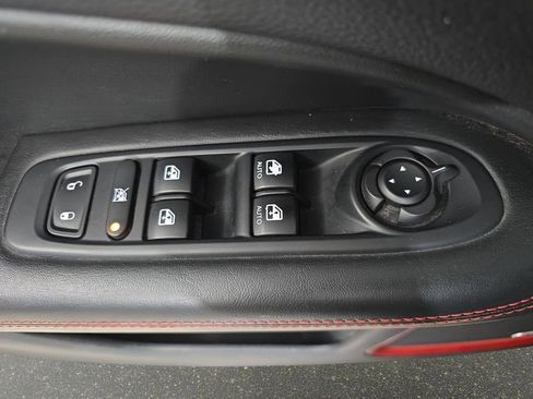 Used 2018 Jeep Compass Trailhawk w/ Leather Interior Group image 30