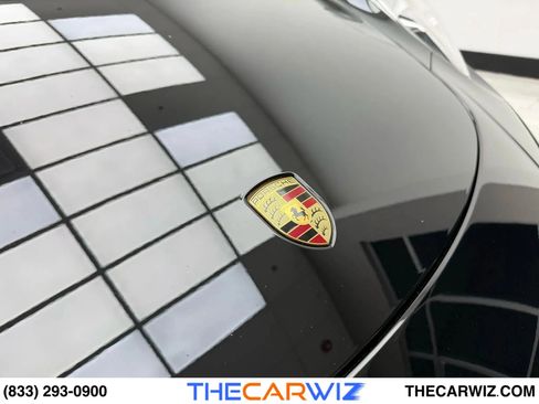 Used 2019 Porsche 911 Carrera S image 7