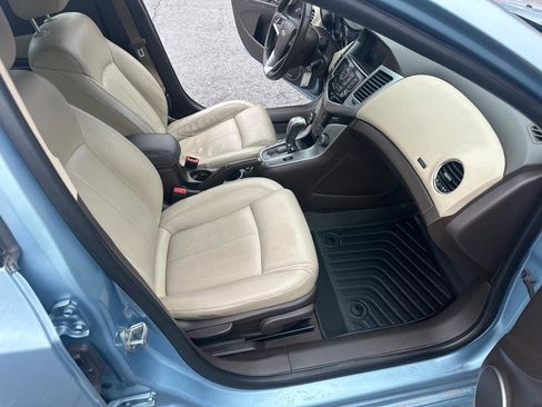 Used 2011 Chevrolet Cruze LTZ w/ RS Package image 22