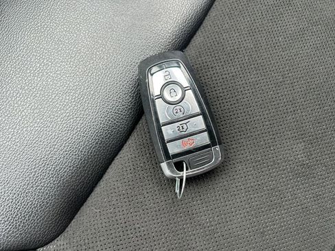 Used 2023 Ford Explorer ST-Line image 33