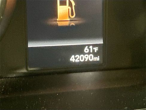 Used 2021 Hyundai Elantra SEL image 15