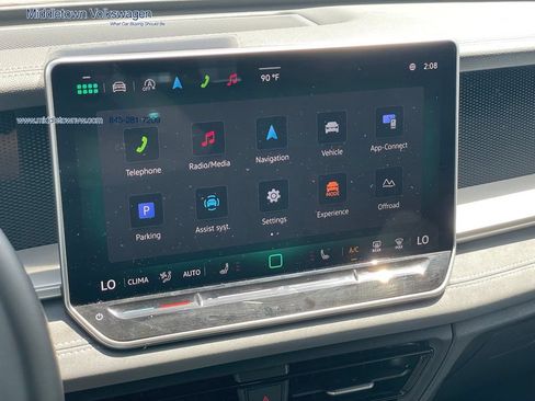 Certified 2025 Volkswagen Tiguan SE AWD/4WD image 20