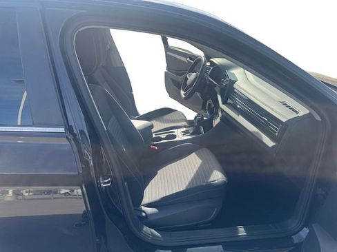 Used 2025 Volkswagen Jetta S FWD image 15