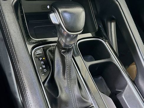 Used 2022 Kia Telluride SX w/ SX Prestige Package AWD/4WD image 22
