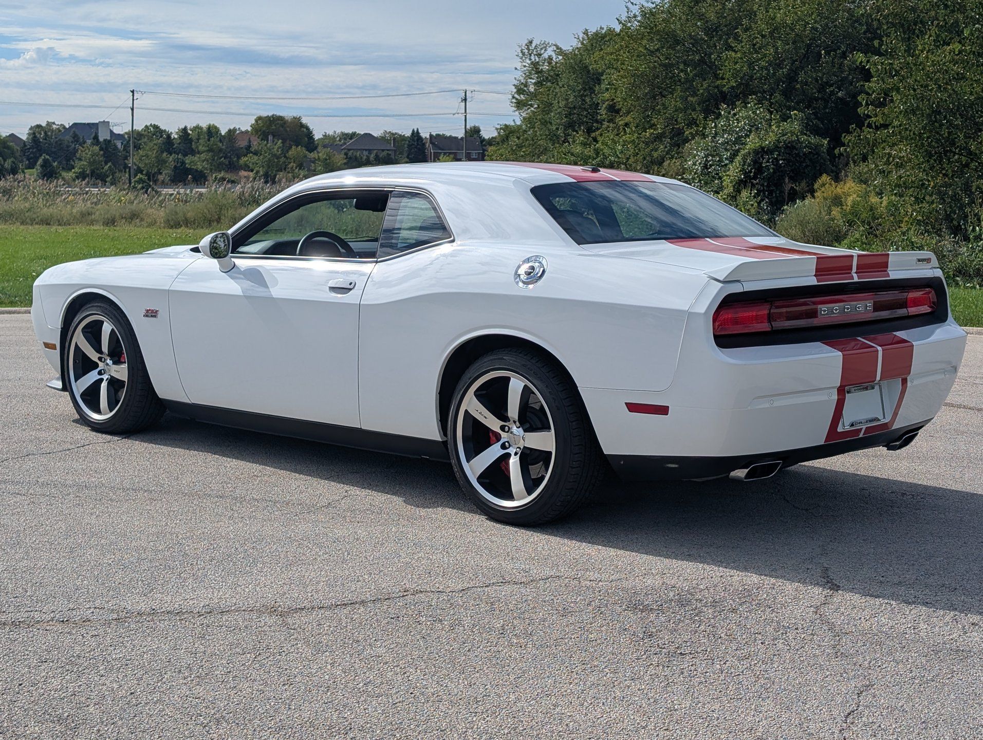 Used 2013 Dodge Challenger SRT8 RWD image 17