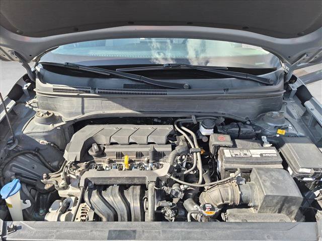 Used 2023 Hyundai Venue SEL FWD image 22