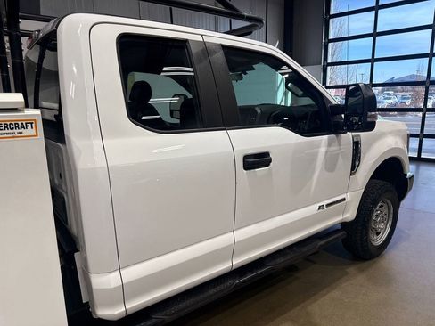 Used 2017 Ford F350 XL w/ Power Equipment Group AWD/4WD image 31