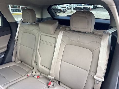 Used 2024 Lincoln Corsair AWD w/ Equipment Group 101A image 16