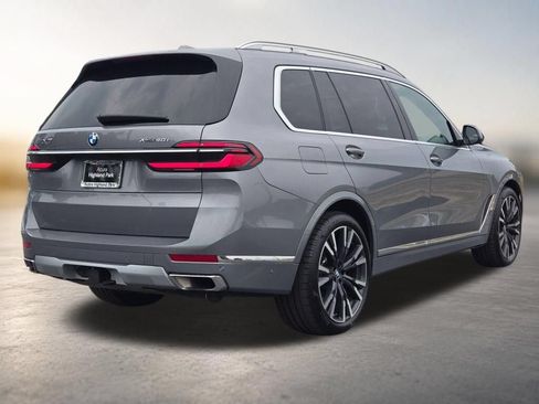 Used 2023 BMW X7 xDrive40i w/ Premium Package AWD/4WD image 19