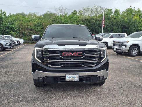 Used 2022 GMC Sierra 1500 SLT w/ SLT Premium Plus Package image 19