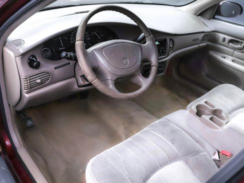 Used 2002 Buick Century Custom w/ Custom Premium Pkg image 9