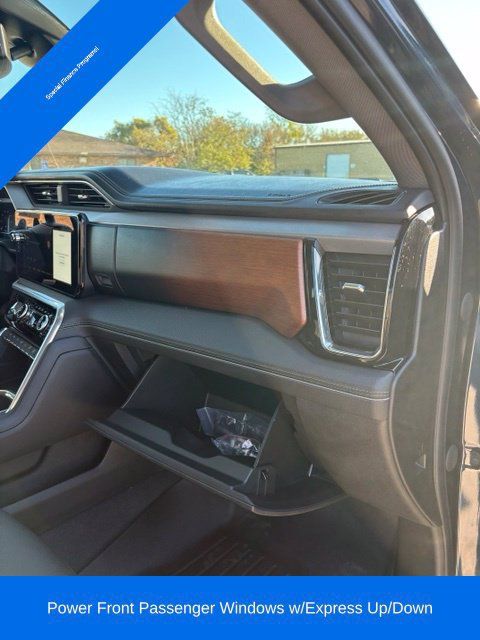 Used 2023 GMC Sierra 1500 Denali AWD/4WD image 36