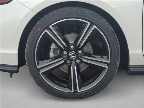 New 2026 Honda Accord SE image 10