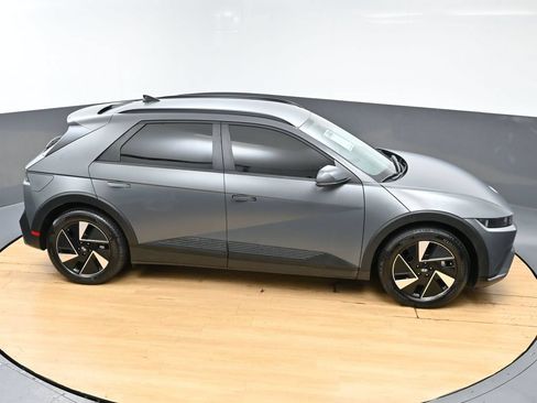 Used 2025 Hyundai Ioniq 5 SEL RWD image 8