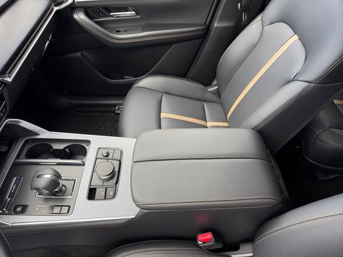 New 2026 MAZDA CX-90 Plug-In Hybrid w/ Premium Plus image 14