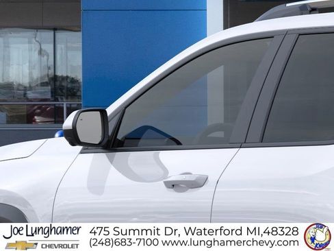 New 2026 Chevrolet Equinox LT FWD image 12