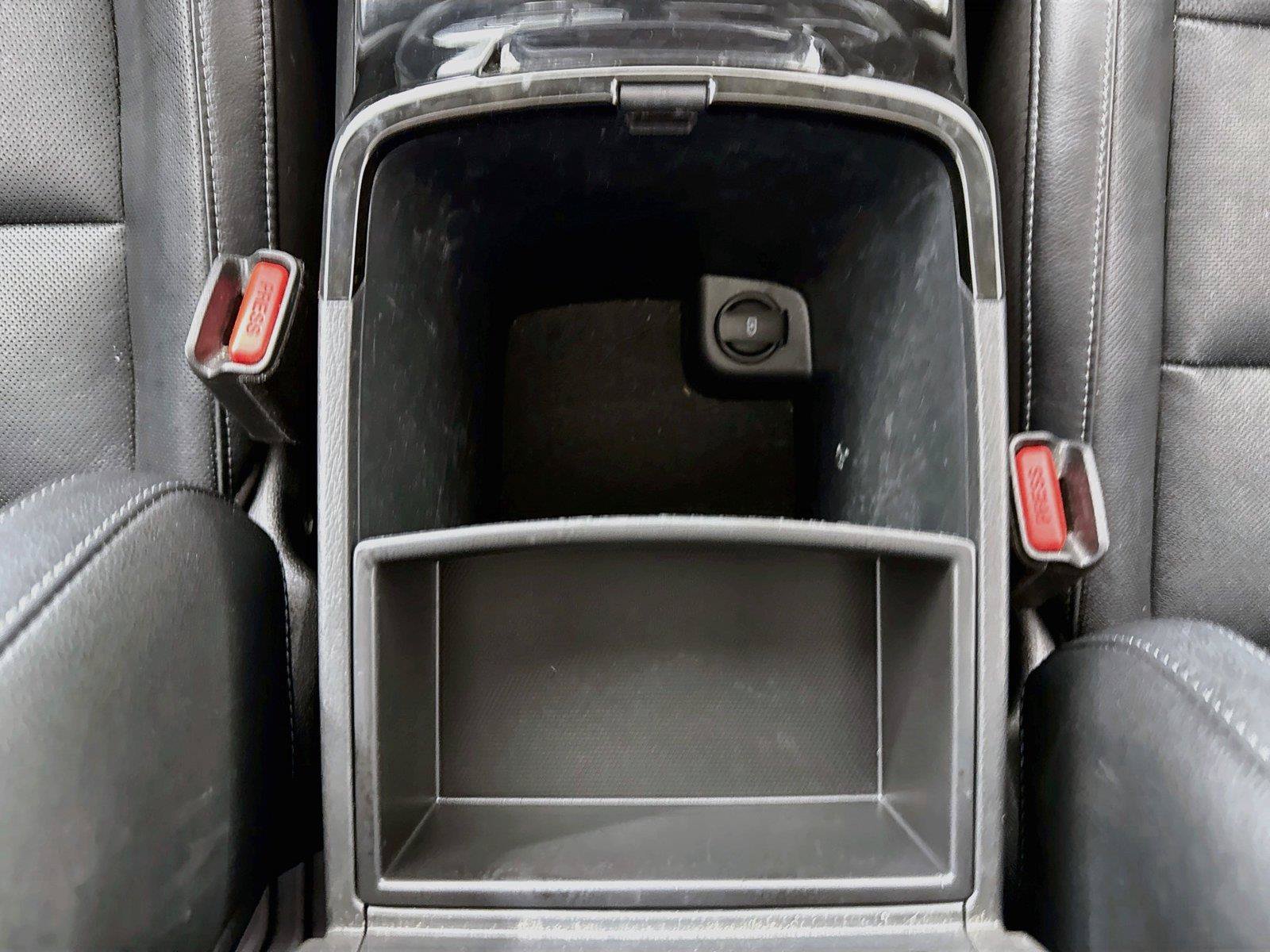 Used 2020 Kia Telluride EX w/ EX Premium Package FWD image 35