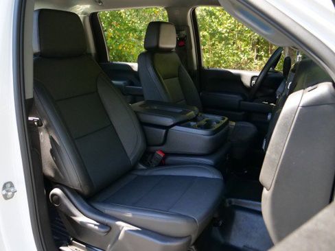 Used 2024 Chevrolet Silverado 3500 W/T w/ WT Fleet Convenience Package image 33