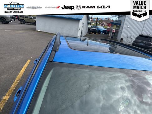 Used 2022 Jeep Compass Latitude w/ Sun and Sound Group AWD/4WD image 12