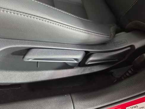 Used 2024 Honda Civic Sport image 33
